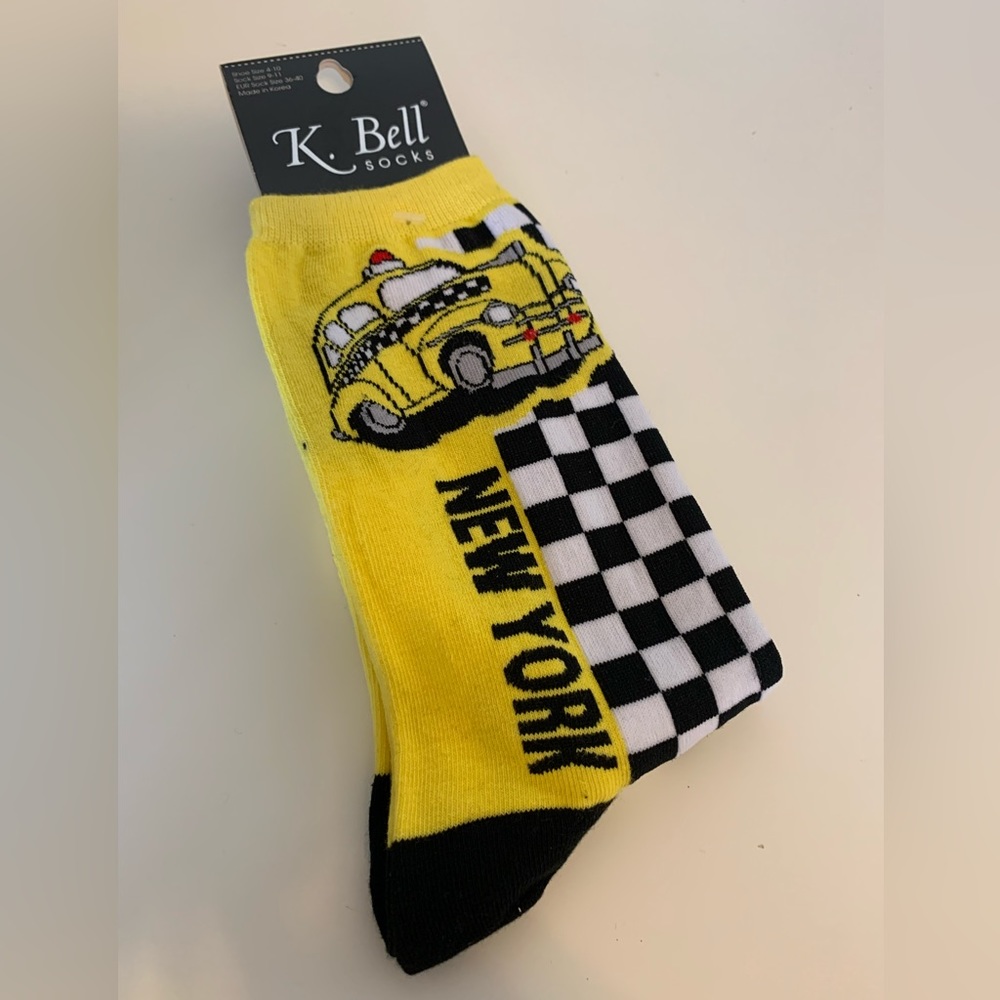 SOCKS BRAND NEW Womens K BELL Socks NEW YORK YELLOW TAXI CAB Shoe Size 4-10 NWT